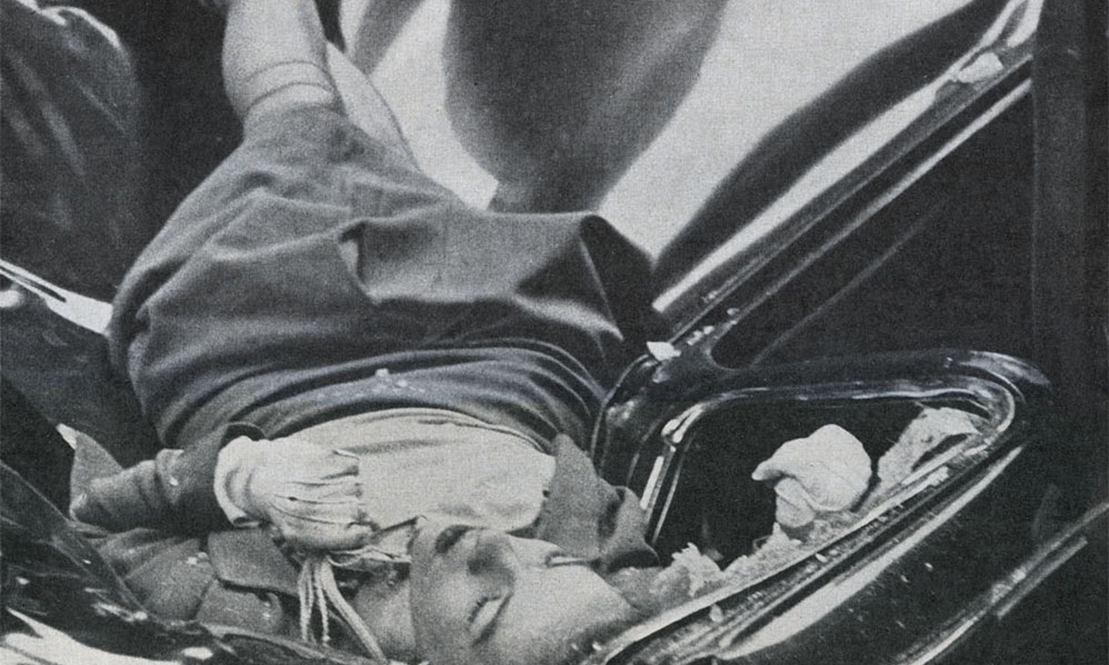 Evelyn McHale, LIFE Magazine, click for larger image